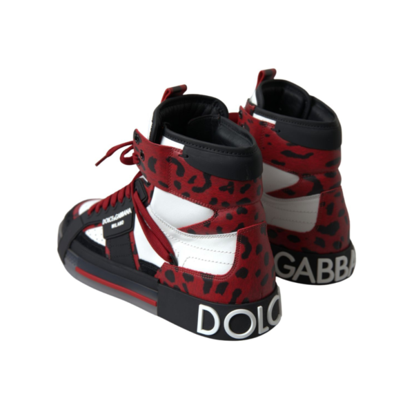 <span class="sold-out-label">ĐÃ BÁN HẾT</span> <span class="product-title">RED LEOPARD WHITE LEATHER HIGH SNEAKERS SHOES.</span>